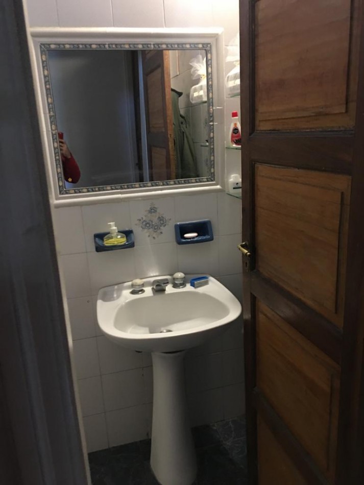 **u$s 110.000.-** - PH TIPO CASA EN TRES NIVELES - IDEAL DOS FAMILIAS - SEGUROLA ESQ. EVA PERON - LANUS OESTE
