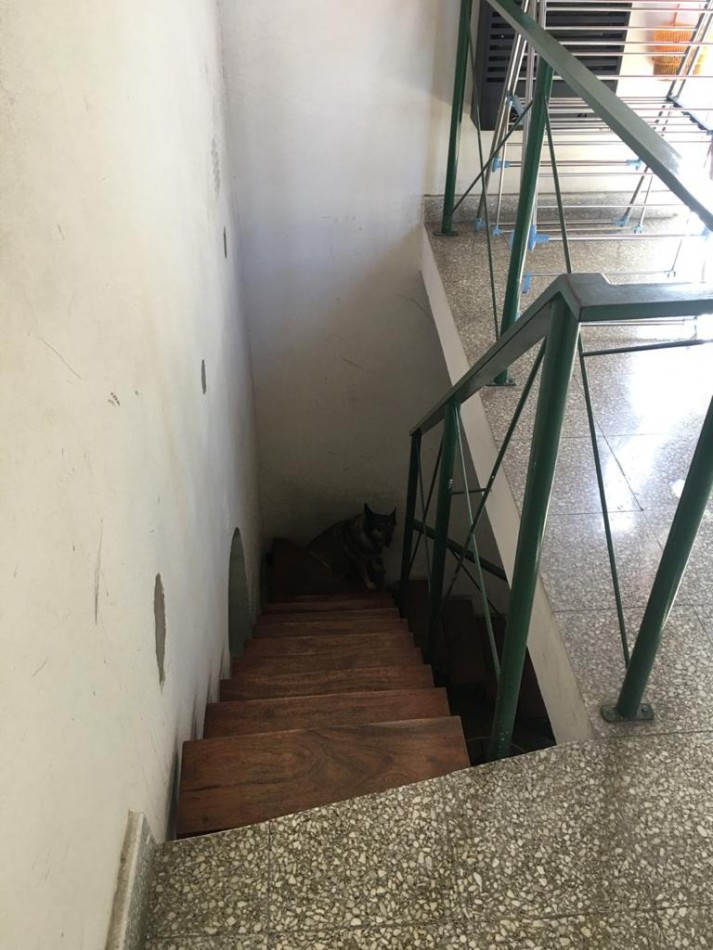 **u$s 110.000.-** - PH TIPO CASA EN TRES NIVELES - IDEAL DOS FAMILIAS - SEGUROLA ESQ. EVA PERON - LANUS OESTE