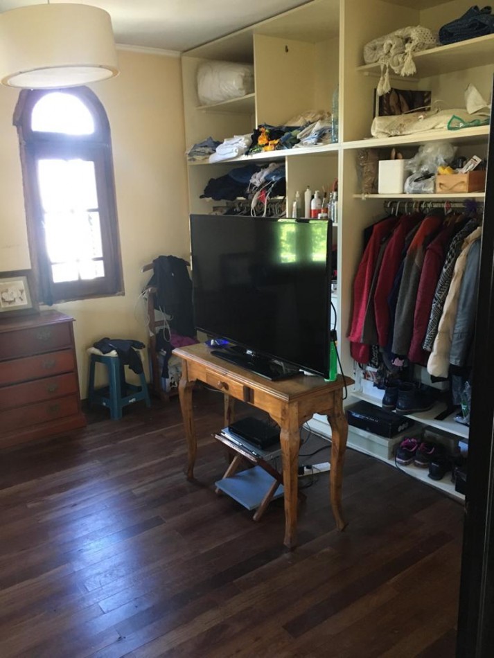 **u$s 110.000.-** - PH TIPO CASA EN TRES NIVELES - IDEAL DOS FAMILIAS - SEGUROLA ESQ. EVA PERON - LANUS OESTE