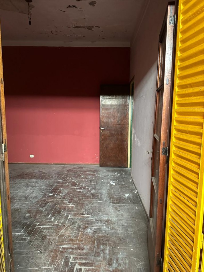 **u$s 47.000.-** - PH 3 AMB. A RECICLAR C/ TERRAZA - 86 metros Totales - QUINTANA 155 - LANUS OESTE