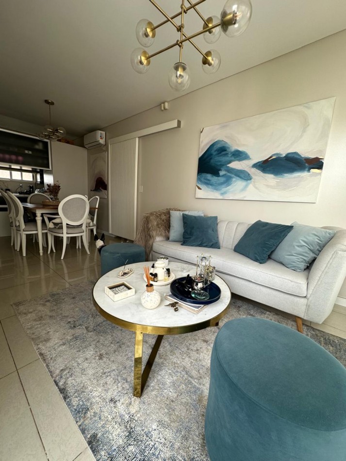 **u$s 155.000.-** - IMPECABLE DEPARTAMENTO DE 3 AMB. AL FRENTE C/COCHERA (Muy Amplia) - PISO ALTO CON PALIER PRIVADO - CARLOS GARDEL AL 100