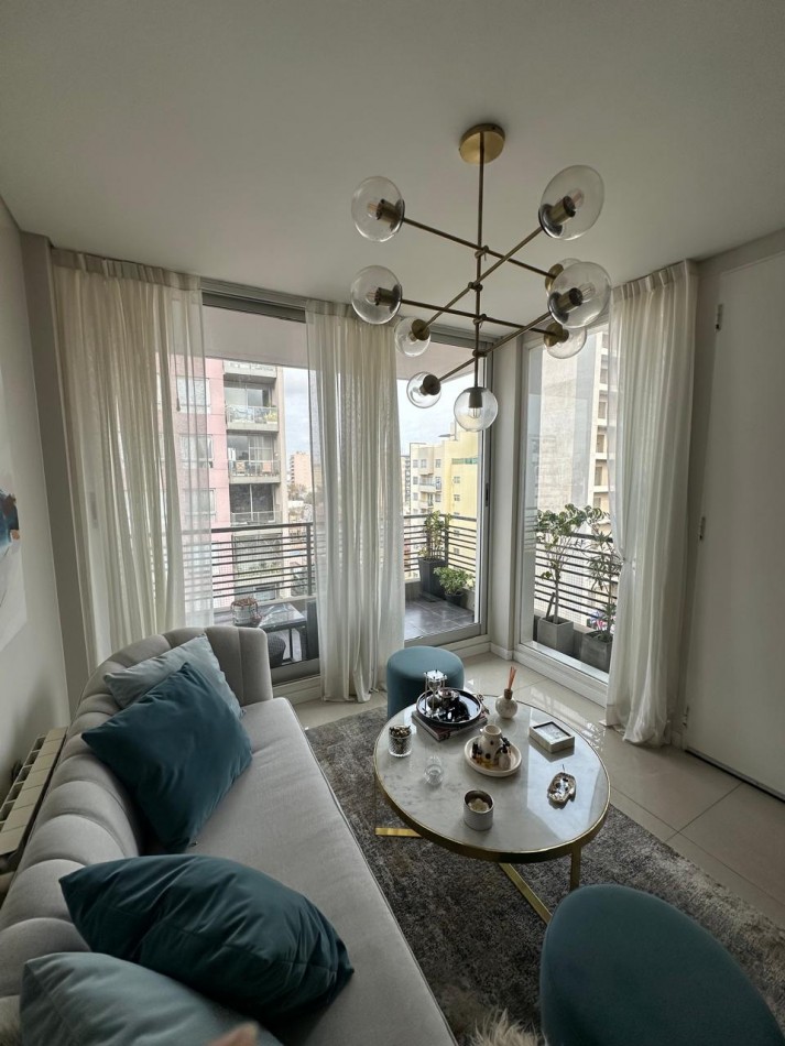 **u$s 155.000.-** - IMPECABLE DEPARTAMENTO DE 3 AMB. AL FRENTE C/COCHERA (Muy Amplia) - PISO ALTO CON PALIER PRIVADO - CARLOS GARDEL AL 100