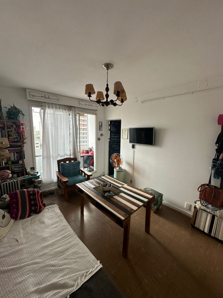 **u$s 39.500.-** - DPTO 3 AMB. EN VENTA  - BARRAGAN 4475 - REMEDIOS DE ESCALADA (VISTA A AV. HIPOLITO YRIGOYEN) - PISO ALTO