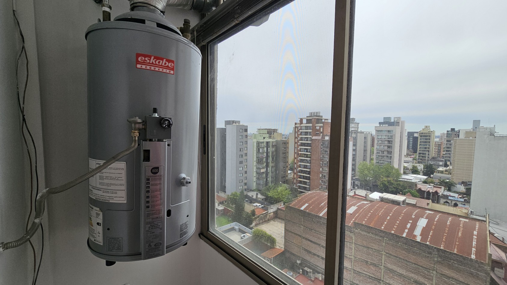 **U$S 137.000** Dpto. 3 amb. C/balcon en venta - M. Brin 2800 - LANUS CENTRO
