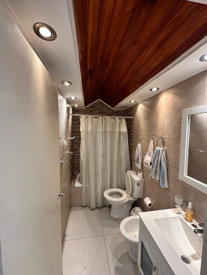 **u$s 45.000.-** PH AL FRENTE EN PLANTA BAJA 2 AMB. CON PATIO - Av. San Martin 2900 - Lanus