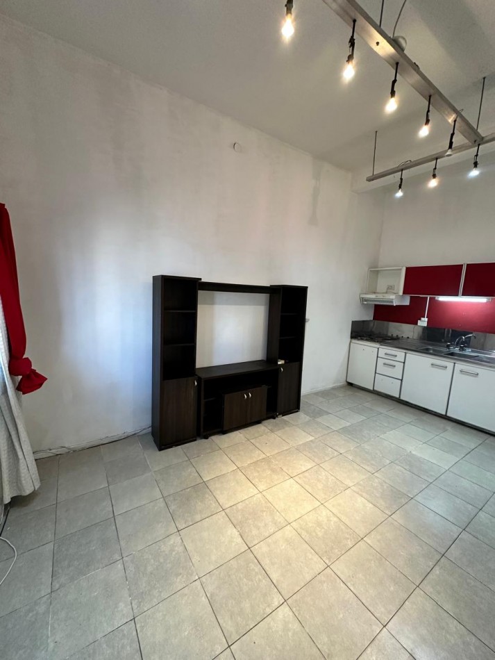 **u$s 45.000.-** PH AL FRENTE EN PLANTA BAJA 2 AMB. CON PATIO - Av. San Martin 2900 - Lanus
