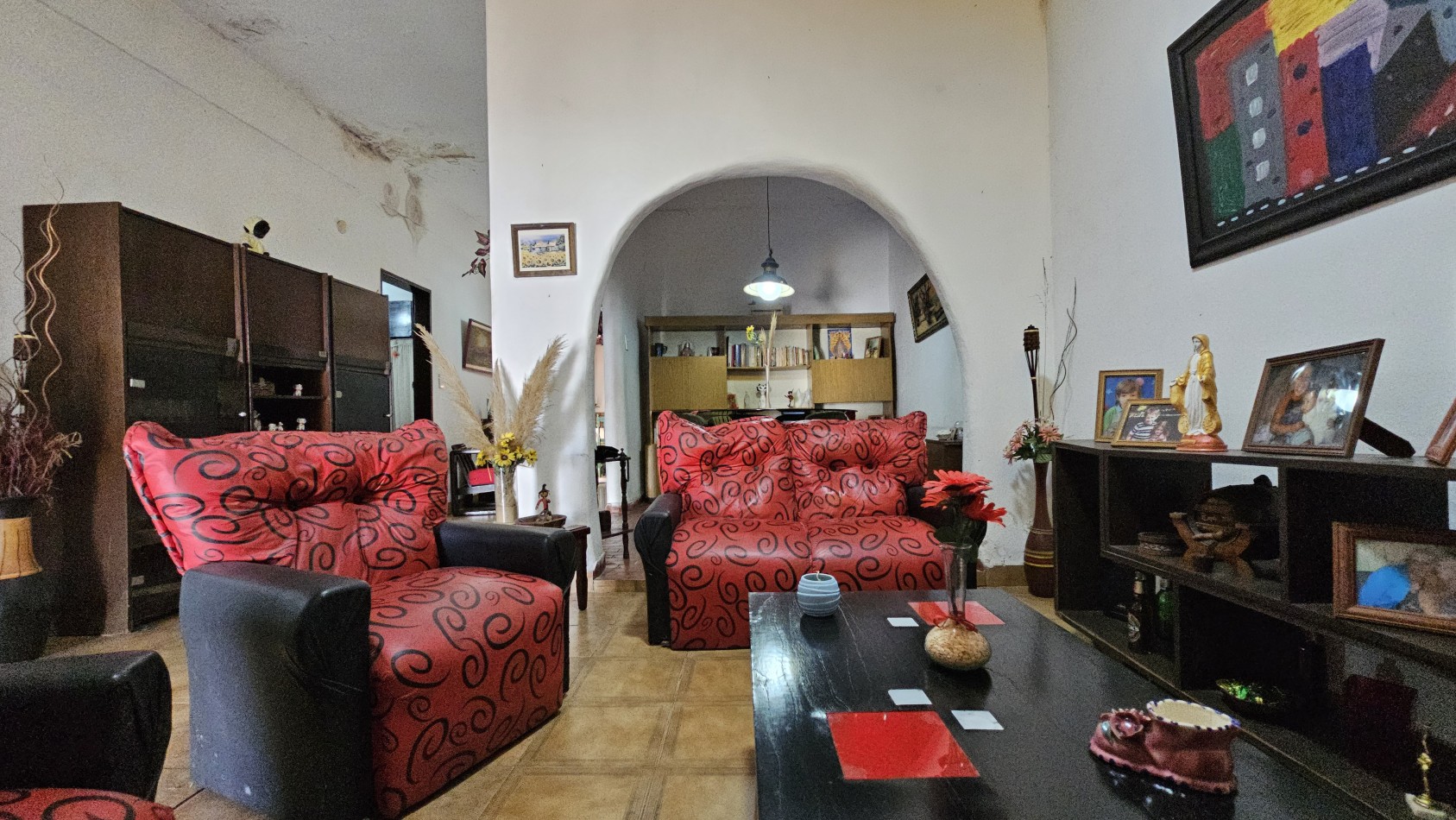 **u$s 85.000.-** - CASA 3 AMB. C/GARAGE, PATIO y TERRAZA S/LOTE PROPIO 8,66x17 mtrs Aprox - MENDOZA 1300 