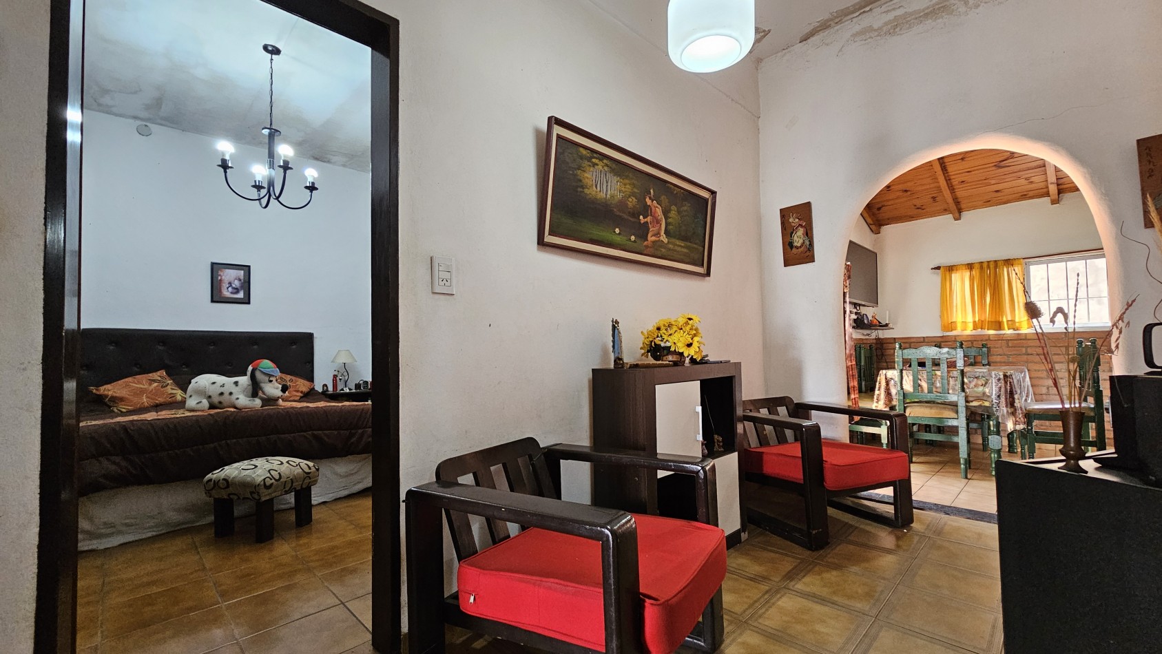**u$s 85.000.-** - CASA 3 AMB. C/GARAGE, PATIO y TERRAZA S/LOTE PROPIO 8,66x17 mtrs Aprox - MENDOZA 1300 