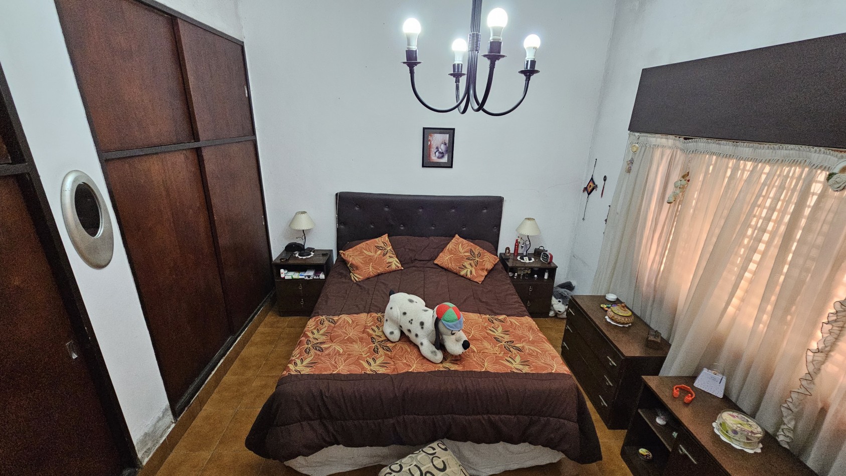**u$s 85.000.-** - CASA 3 AMB. C/GARAGE, PATIO y TERRAZA S/LOTE PROPIO 8,66x17 mtrs Aprox - MENDOZA 1300 