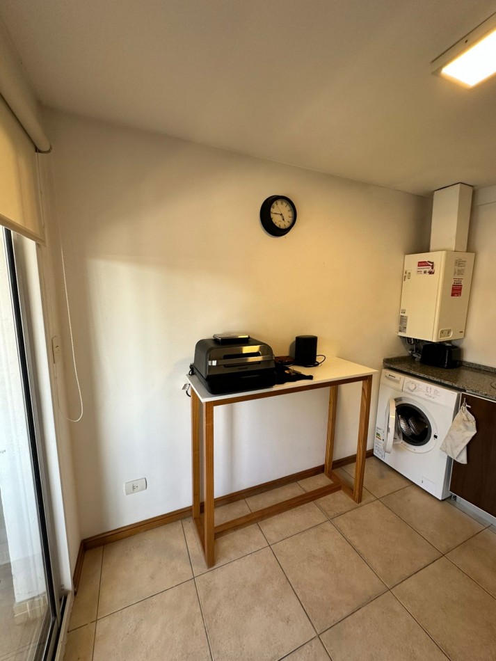 IMPECABLE DPTO 3 AMB. - 90 m2 APROX - C/COCHERA EN ALQUILER - Moreno al 400 - Lanus