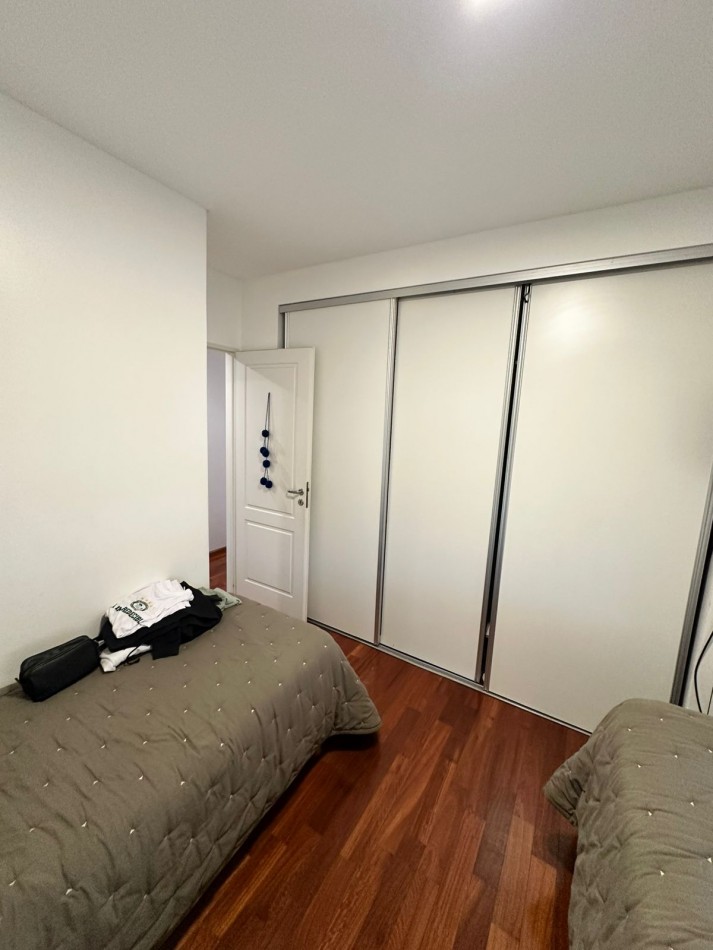 IMPECABLE DPTO 3 AMB. - 90 m2 APROX - C/COCHERA EN ALQUILER - Moreno al 400 - Lanus