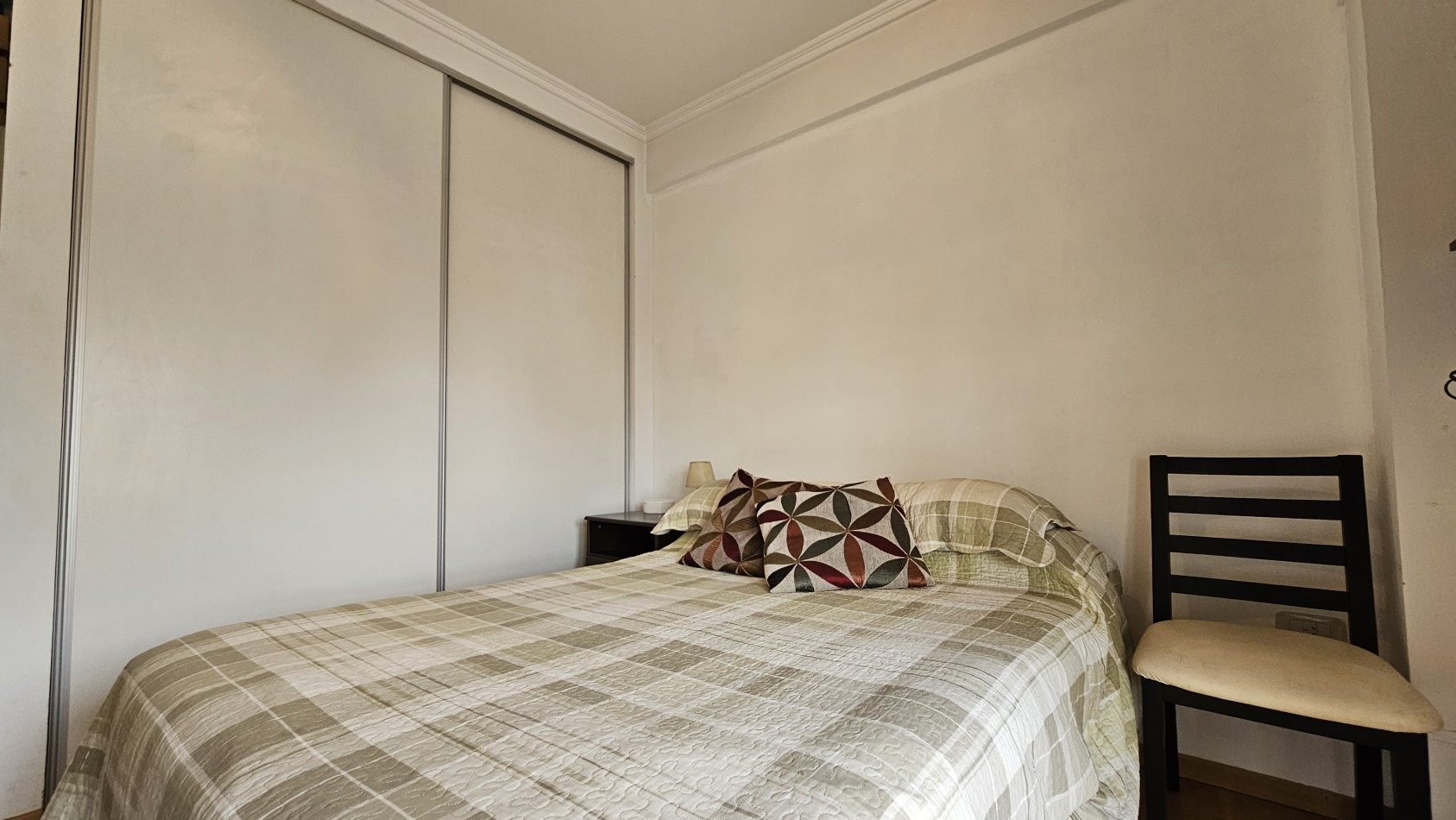 **u$s 95.000** - Venta Dto. de 3 amb. - 7mo piso - Margarita Weild 1500 - Lanus Este