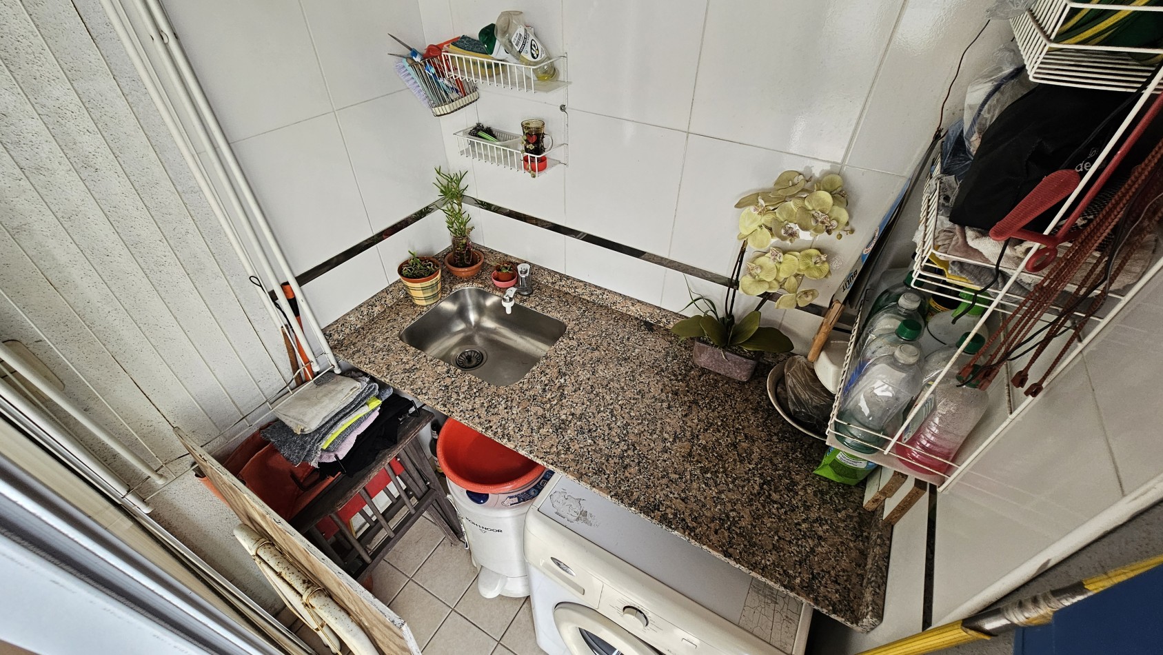 **u$s 95.000** - Venta Dto. de 3 amb. - 7mo piso - Margarita Weild 1500 - Lanus Este