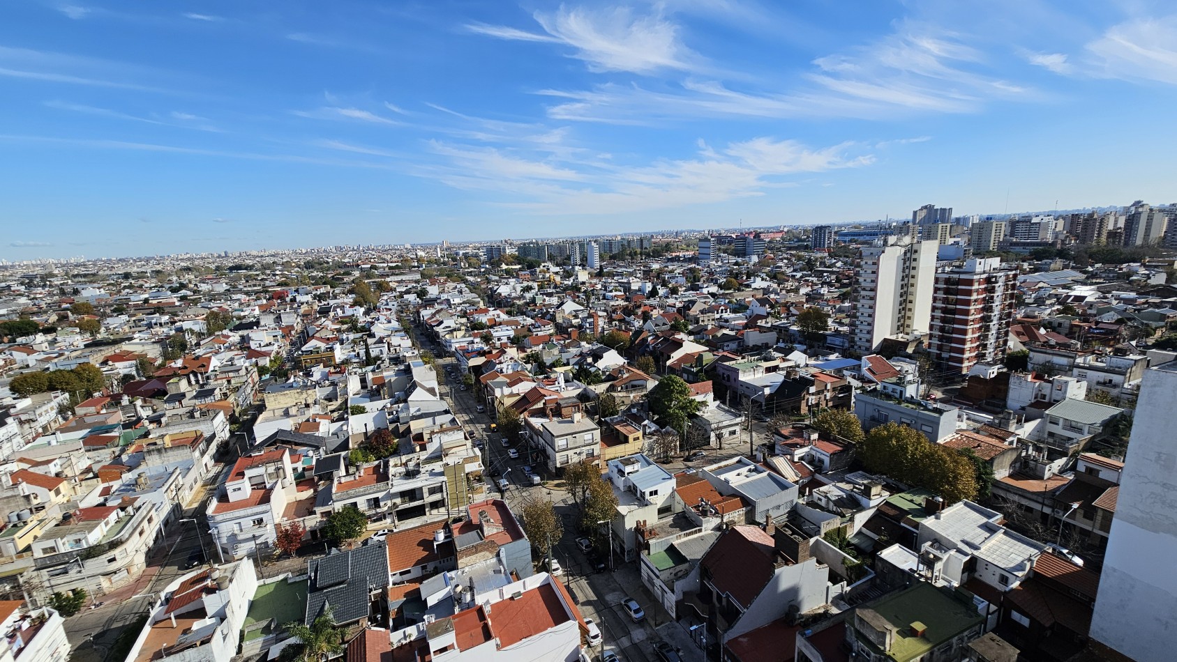 **u$s 54.900.-** Dpto. 2 Amb. Piso 16 - Av- Mitre 1900 - Crucecita - Avellaneda