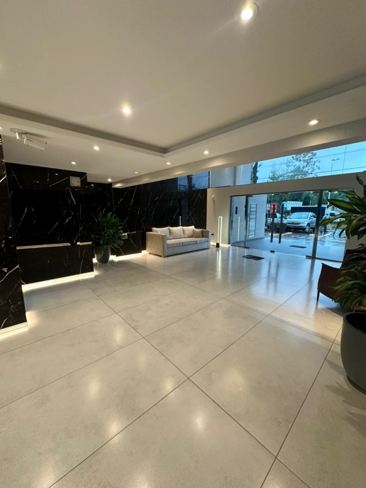 **$670.000.-**- EXCLUSIVO 2 AMBIENTES EN COMPLEJO CANNING CENTER - CALIDAD, CONFORT Y DISEÑO - M. Castex 1560 - Canning - Esteban Echeverria