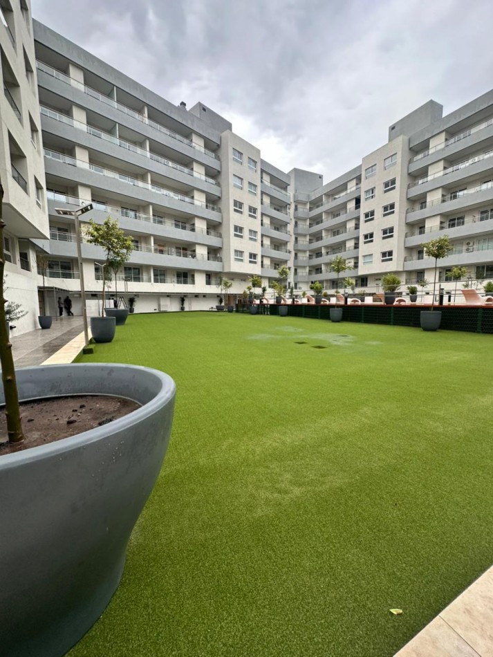 **$670.000.-**- EXCLUSIVO 2 AMBIENTES EN COMPLEJO CANNING CENTER - CALIDAD, CONFORT Y DISEÑO - M. Castex 1560 - Canning - Esteban Echeverria