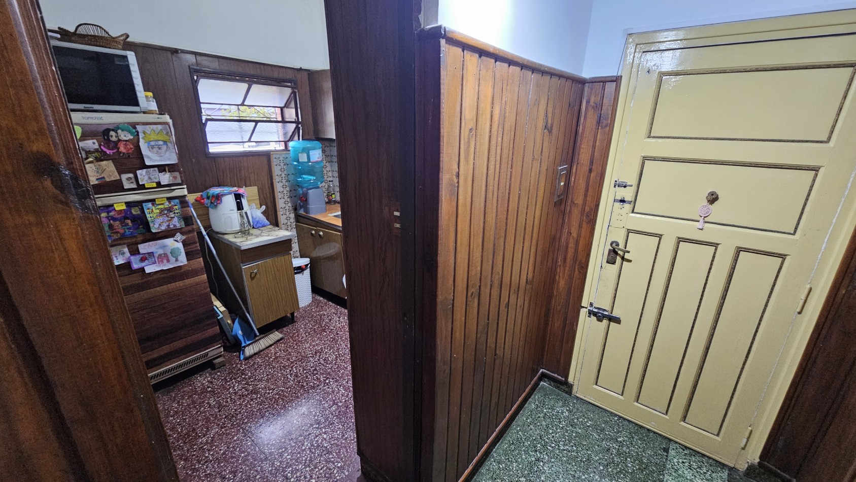 **u$s 45.000.-** - Departamento de 3 ambientes en venta en Humberto Primo al 2300, Lanus.