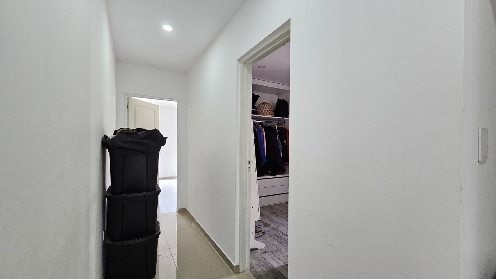 **u$s 75.000.-** (SOLO HASTA EL 30 de JULIO) - Casa de 4 amb con parque y pileta, NUEVA, Lote propio - Benigno Cal 600 - Tristan Suarez - Ezeiza
