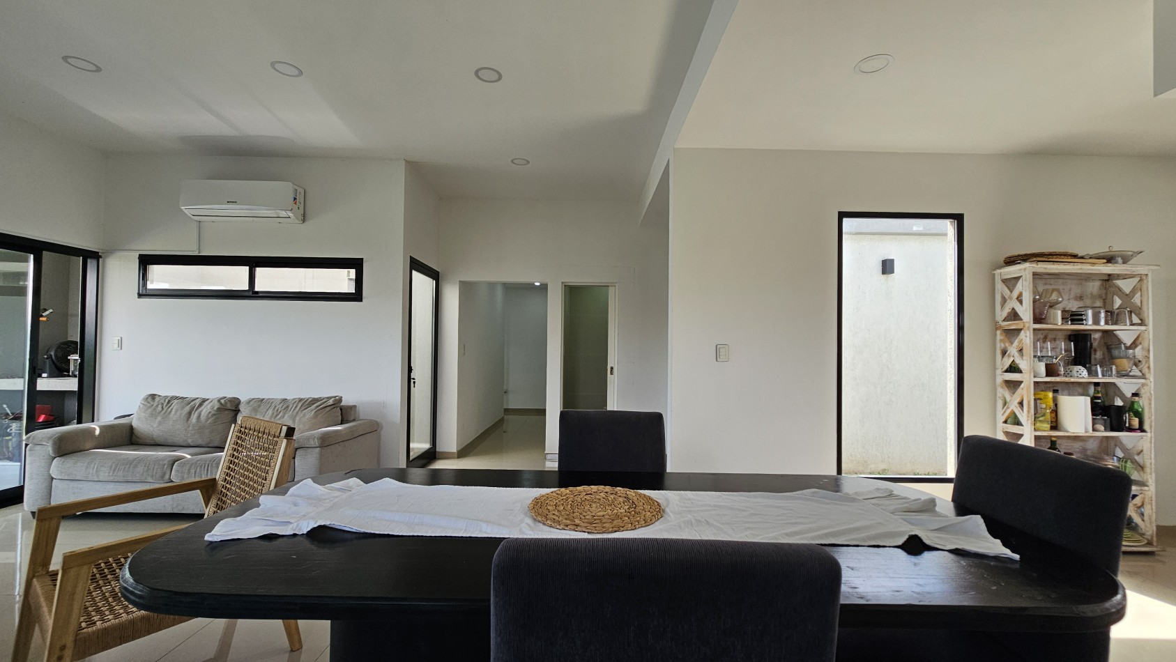 **u$s 75.000.-** (SOLO HASTA EL 30 de JULIO) - Casa de 4 amb con parque y pileta, NUEVA, Lote propio - Benigno Cal 600 - Tristan Suarez - Ezeiza