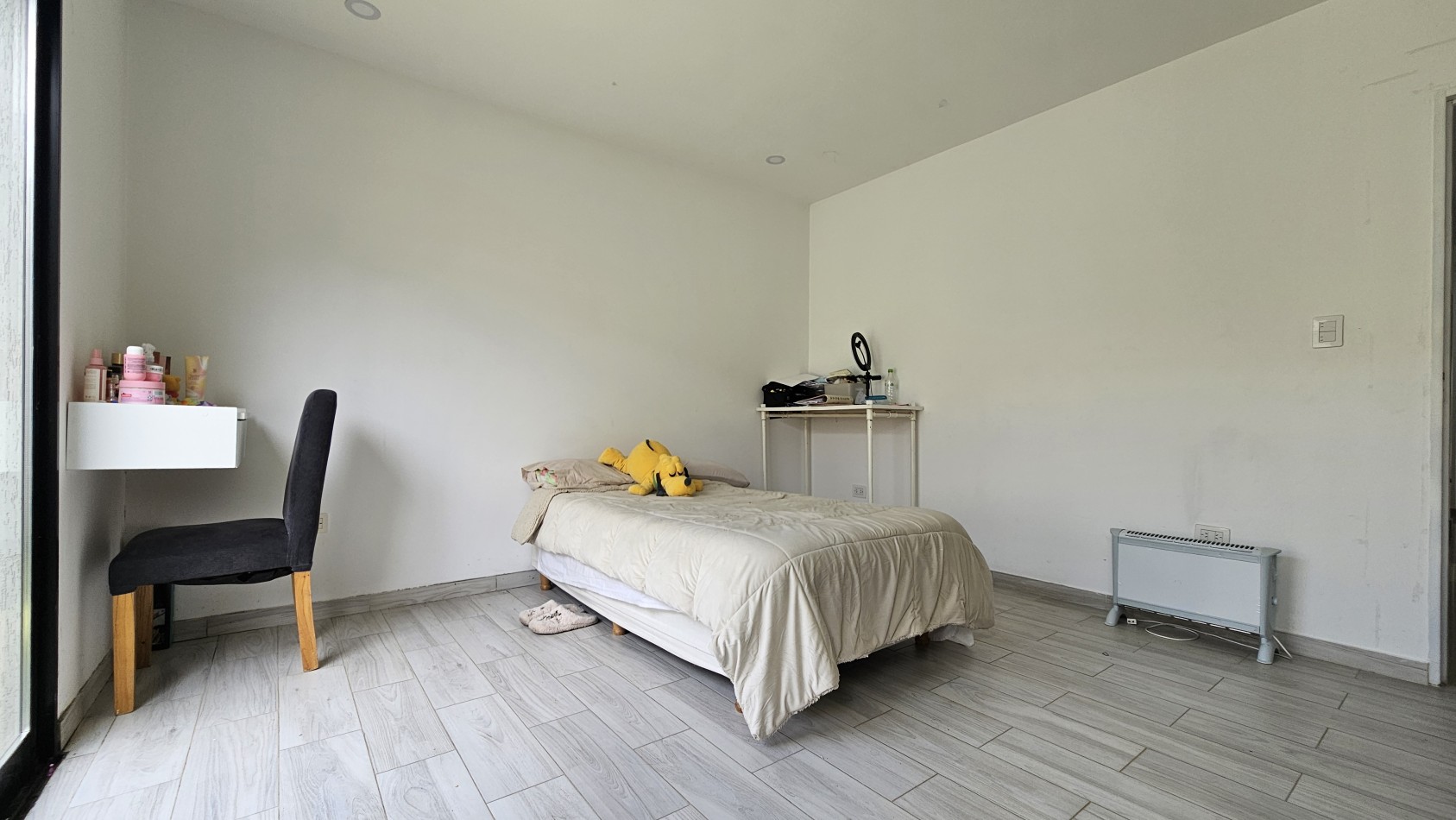 **u$s 75.000.-** (SOLO HASTA EL 30 de JULIO) - Casa de 4 amb con parque y pileta, NUEVA, Lote propio - Benigno Cal 600 - Tristan Suarez - Ezeiza