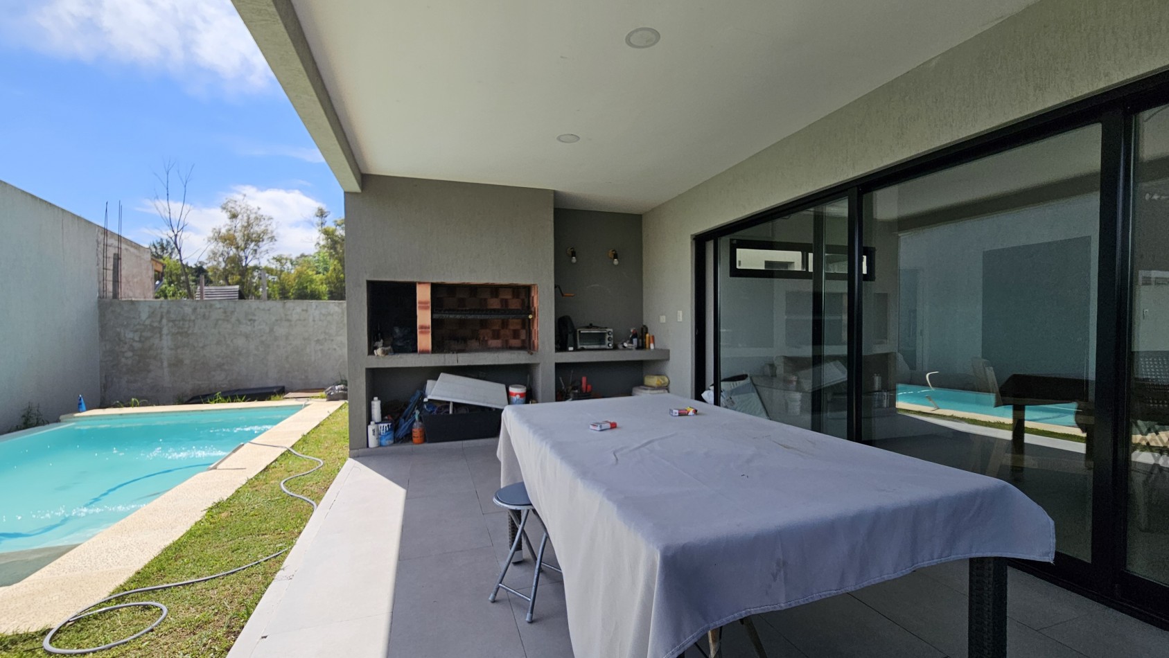 **u$s 75.000.-** (SOLO HASTA EL 30 de JULIO) - Casa de 4 amb con parque y pileta, NUEVA, Lote propio - Benigno Cal 600 - Tristan Suarez - Ezeiza