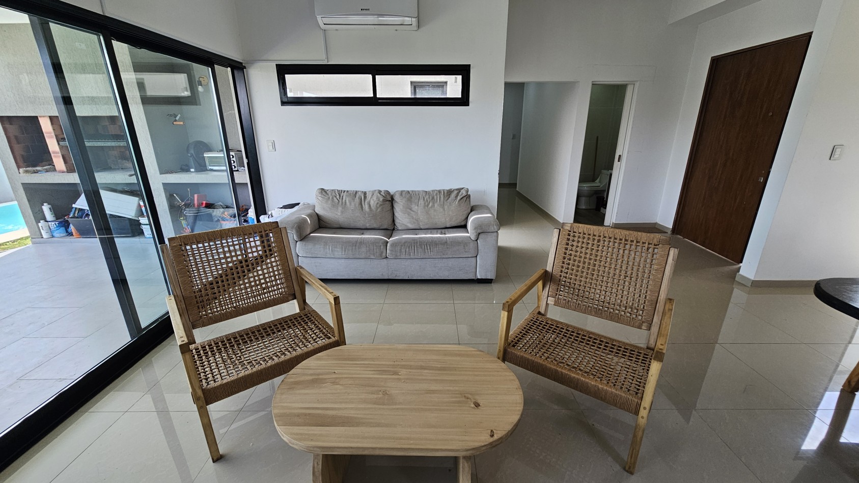 **u$s 75.000.-** (SOLO HASTA EL 30 de JULIO) - Casa de 4 amb con parque y pileta, NUEVA, Lote propio - Benigno Cal 600 - Tristan Suarez - Ezeiza