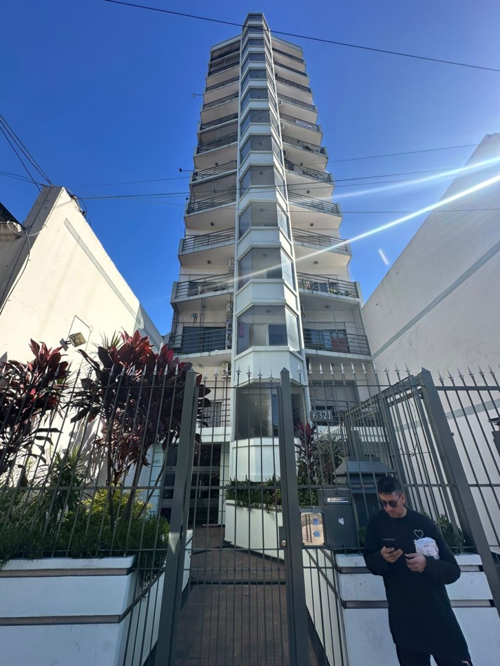 **$520.000.-** - Dpto. 2 Amb. en ALQUILER - Av- Hipolito Yrigoyen al 6300.- Remedios de Escalada