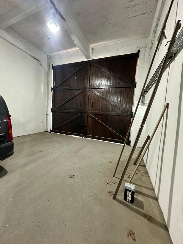 **1100 m2 en Planta**, 90x13 m2, Salida a dos calles, Todo Losa, Altura 5,5 m2 - Opcion 1100 m2 MAS en P.A - Entre Rios y Conesa - Piñeyro - Avellaneda 