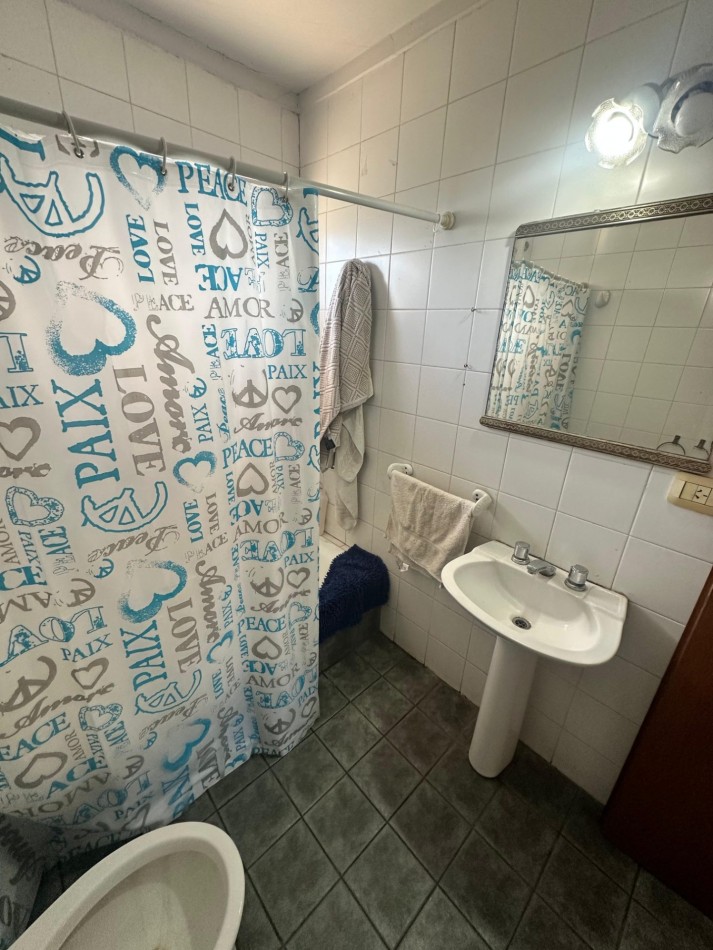 Casa en Venta de 4 Ambientes S/ lote 210 m2 en Barrio Cerrado Los Robles - Burzaco